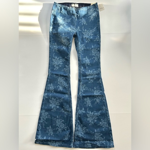 🍂NWT Free People Penny Pull-On Indigo Combo Romantic Blue Flare Jeans XS/0 - Picture 9 of 16